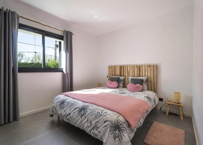 Villa Bord De Piscine, Jacuzzi *