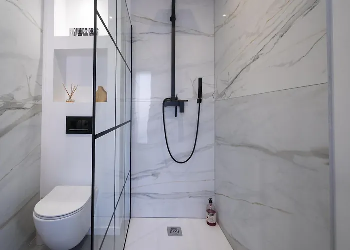 Villa Bord De Piscine, Jacuzzi