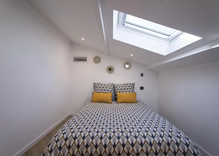 Bord De Piscine, Jacuzzi *