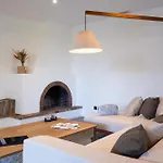 Bord De Avec Piscine فيلة *