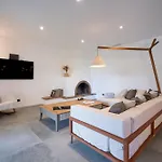 Bord De Avec Piscine